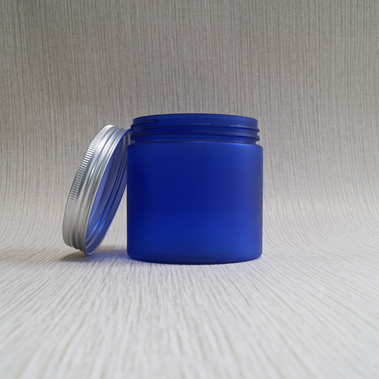 Body scrub container frosted 200 ml plastic jar with silver aluminium lids