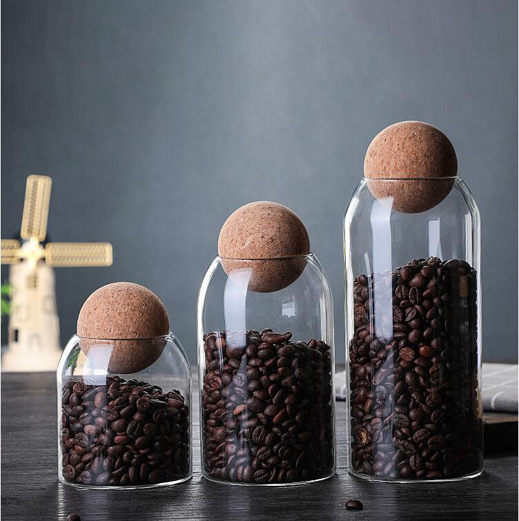 Borosilicate glass jars and bottles With cork stopper for storing coffee honey and tea containers