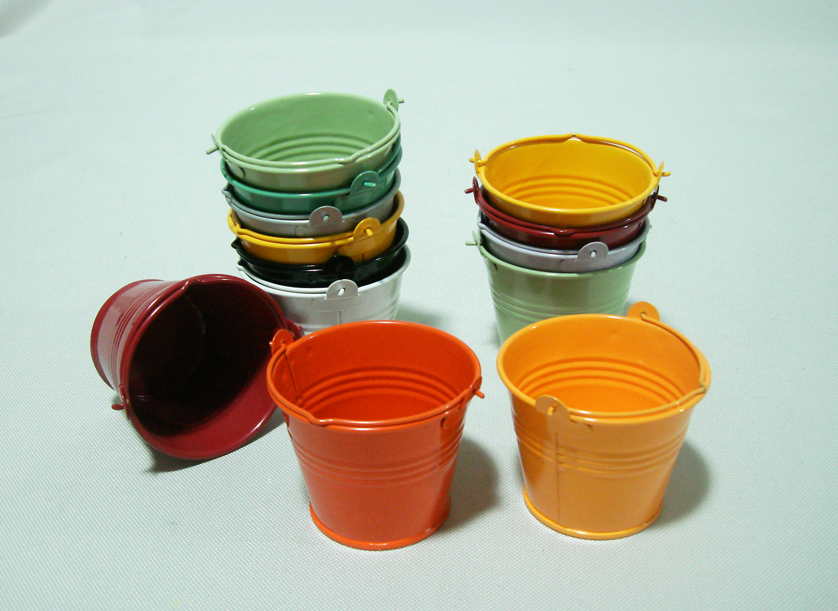 Bucket Egg Cups,colorful galvanized iron gift bucket,wedding bucket Easter barrels egg cup