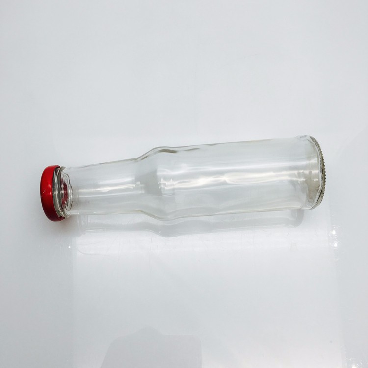 Bulk 250ml 8oz glass chilli garlic sauce bottle with 38mm wide mouth metal sealed lid