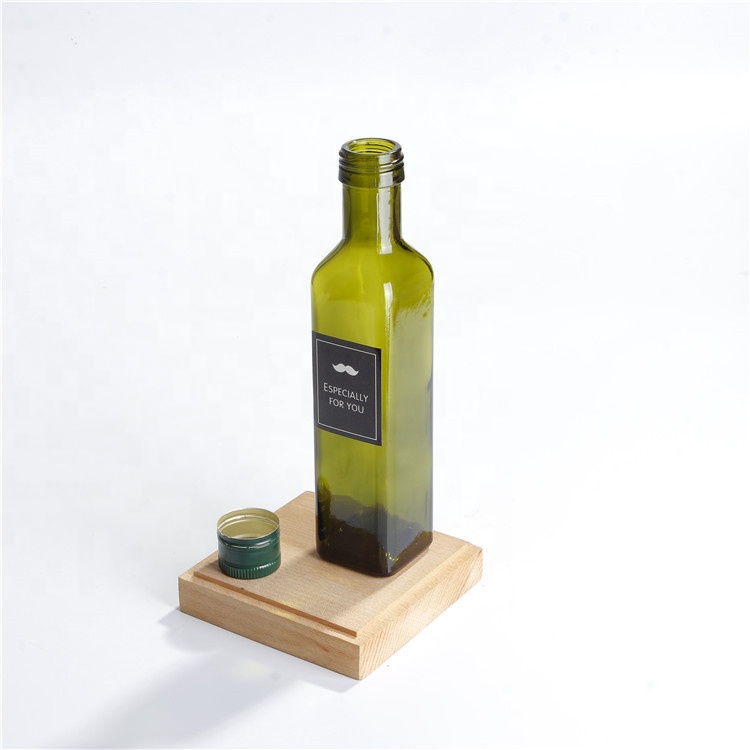 Bulk Empty 250ml 500ml 750ml Green Square Olive Oil Glass Bottles With Pourer And Aluminium Caps