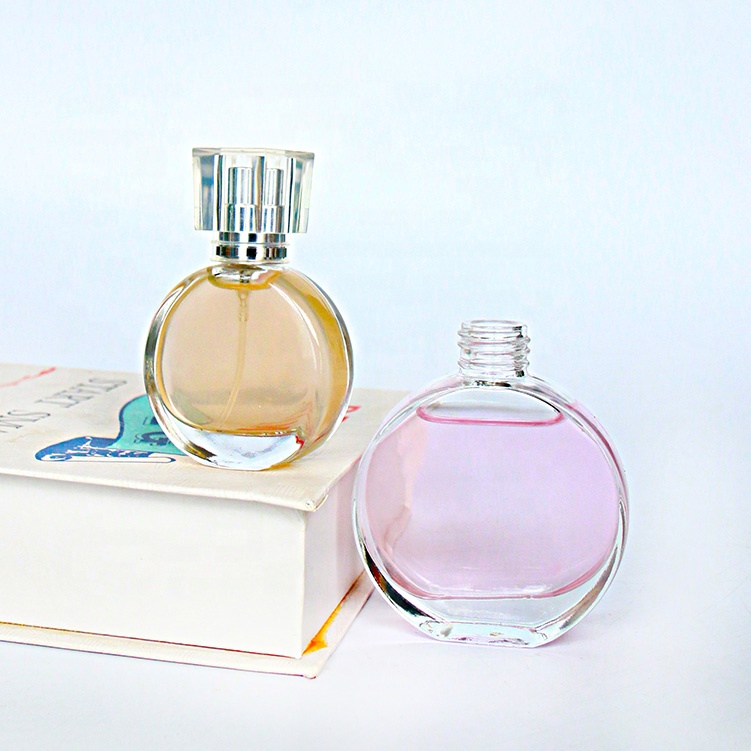 Bulk Wholesale 25ml 30ml 50ml Empty Flint Glass Flat Refillable Perfume Bottles With Spray Atomizer