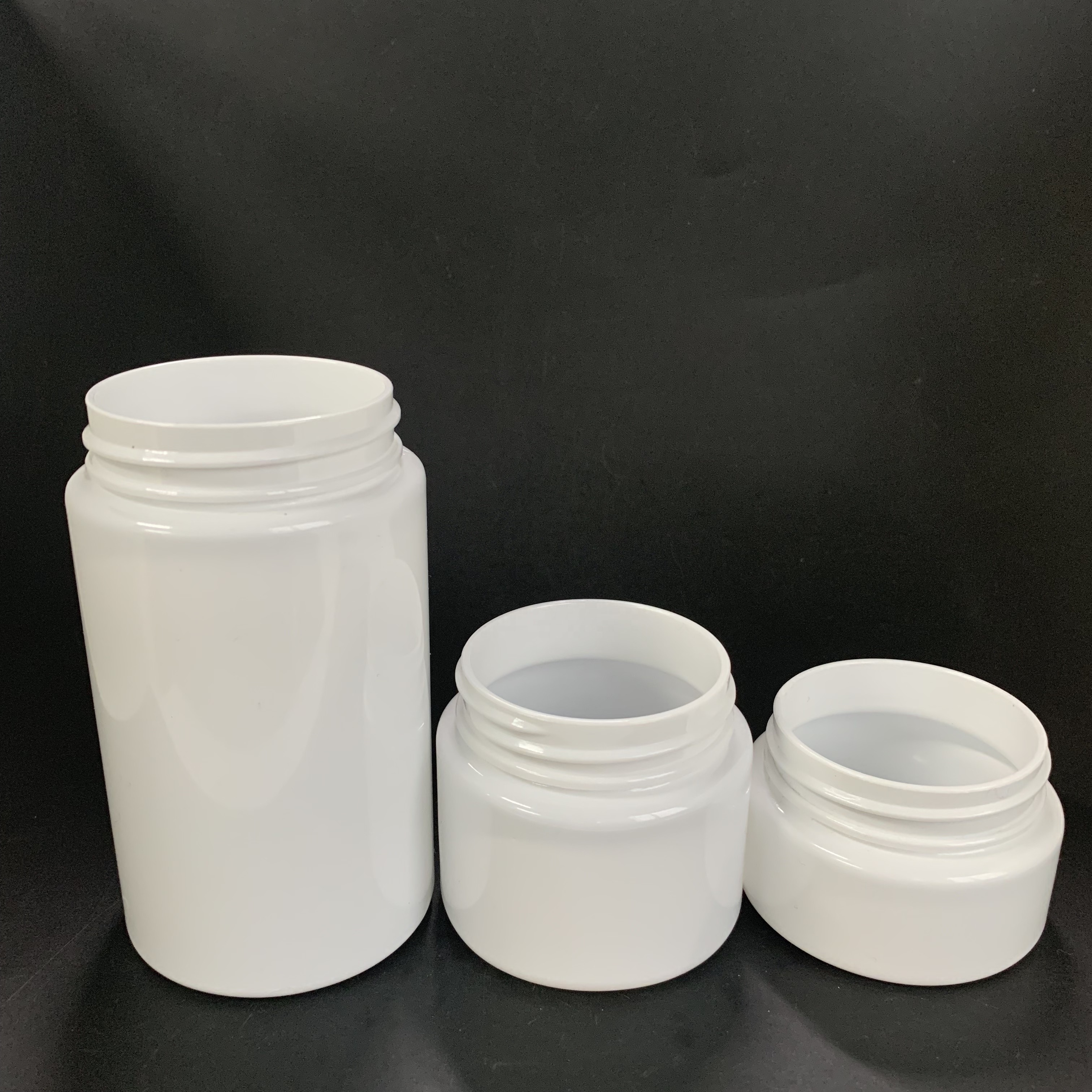 CBD Hemp Straight PET Plastic jar with Childproof screw cap