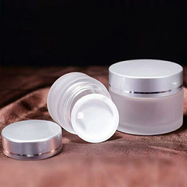 CE certificated Cylindrical Cosmetic Cream Glass Jar