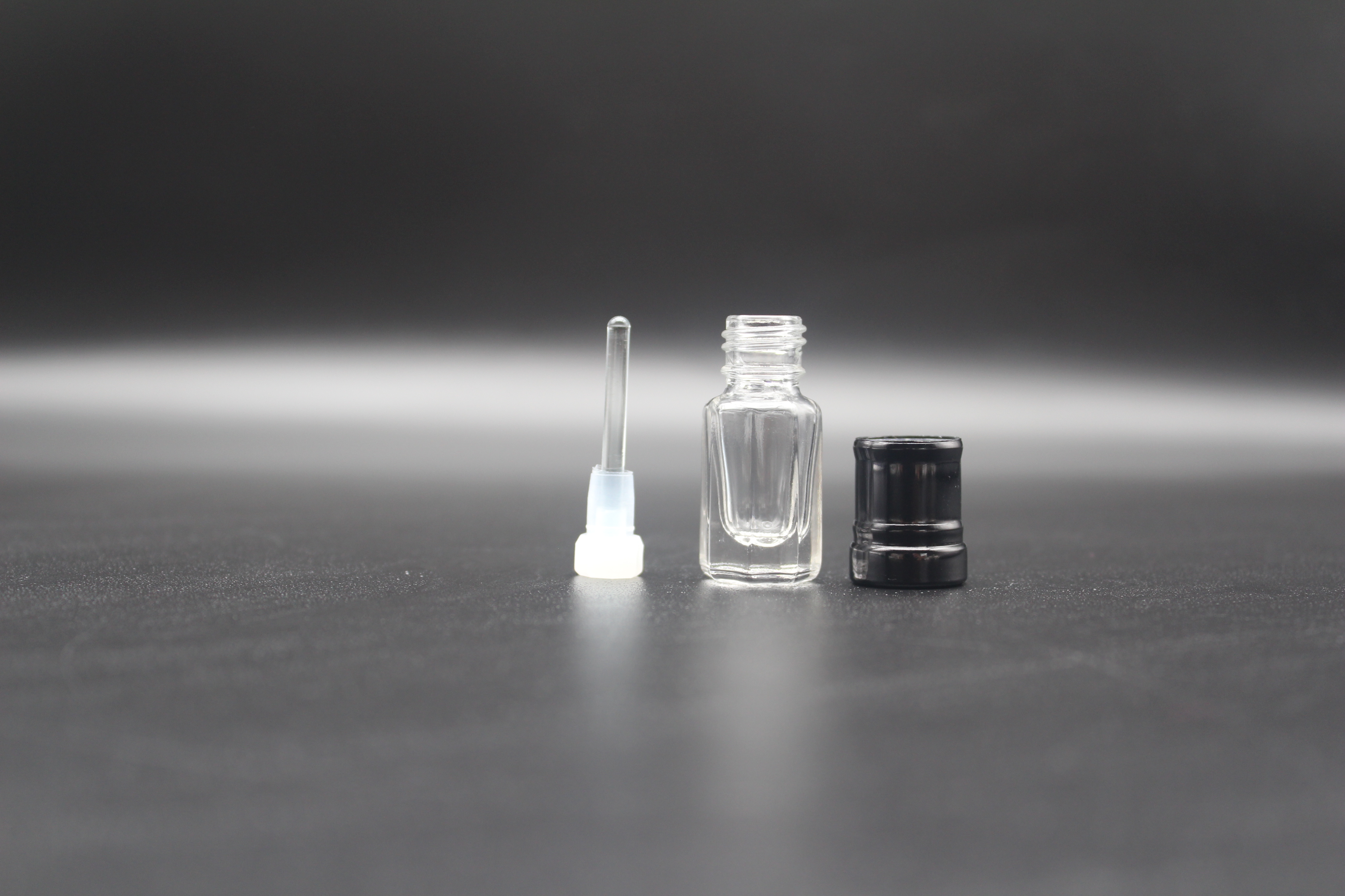 CJ-Cheap Octagonal 3ml 6ml 12 ml Empty Attar Essential Oil Glass Bottle With Glass Stick For Oud Oil