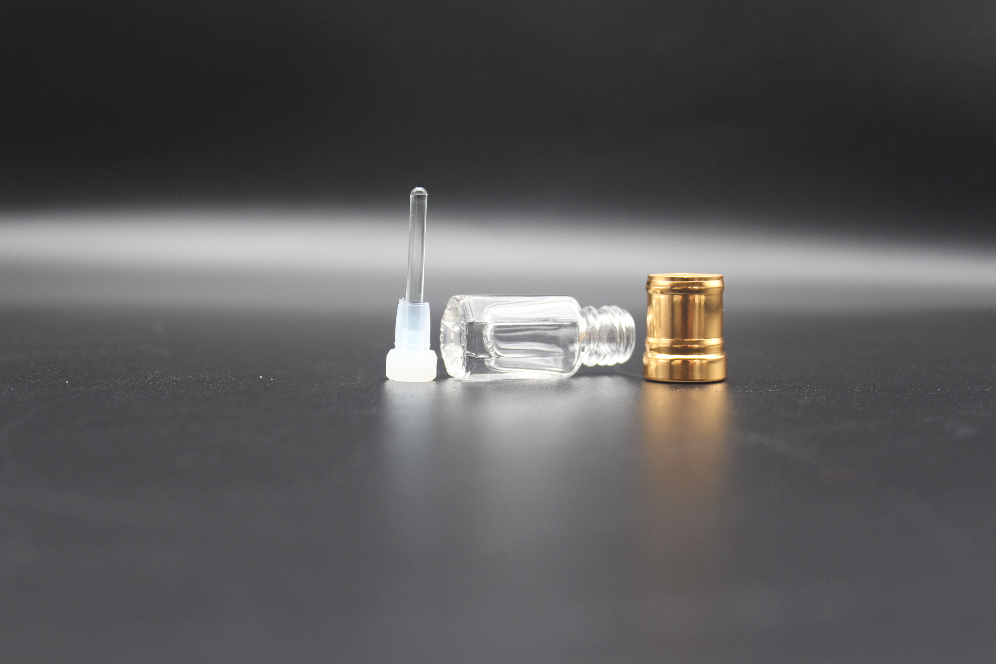 CJ-Cheap Octagonal 3ml 6ml 12 ml Empty Attar Essential Oil Glass Bottle With Glass Stick For Oud Oil