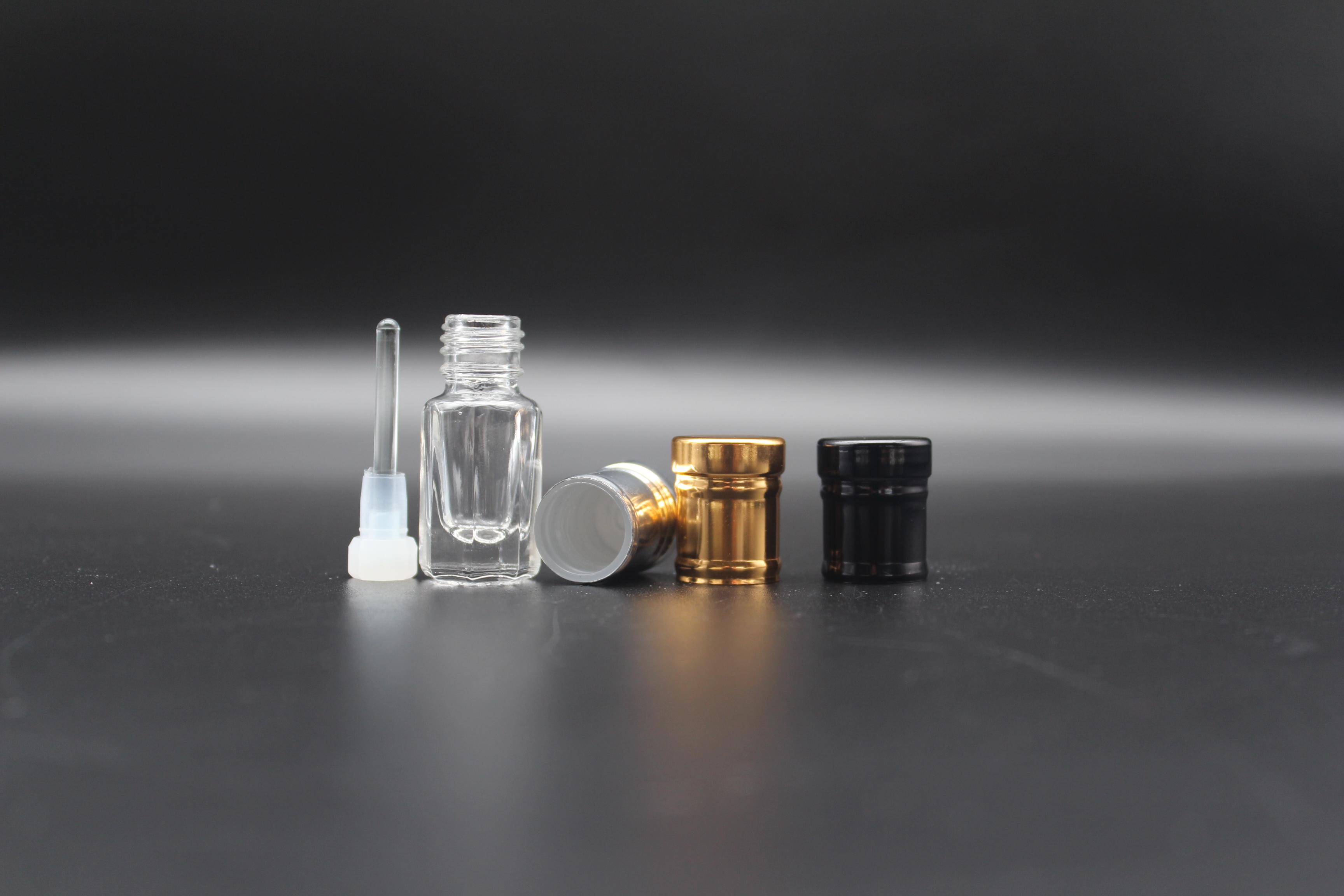 CJ-Cheap Octagonal 3ml 6ml 12 ml Empty Attar Essential Oil Glass Bottle With Glass Stick For Oud Oil