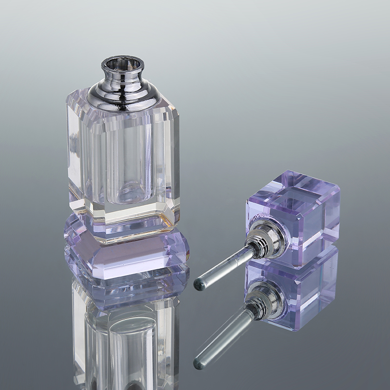 CJ-Latest Design Wholesale Custom Polished Glass Bottles 3ml Crystal Perfume Bottle