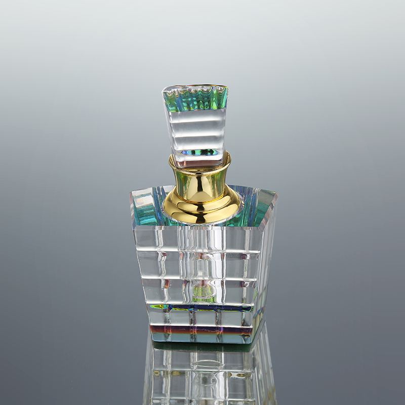 CJ-New Fashion Personalized Carved 3ml Crystal Perfume Glass Bottle