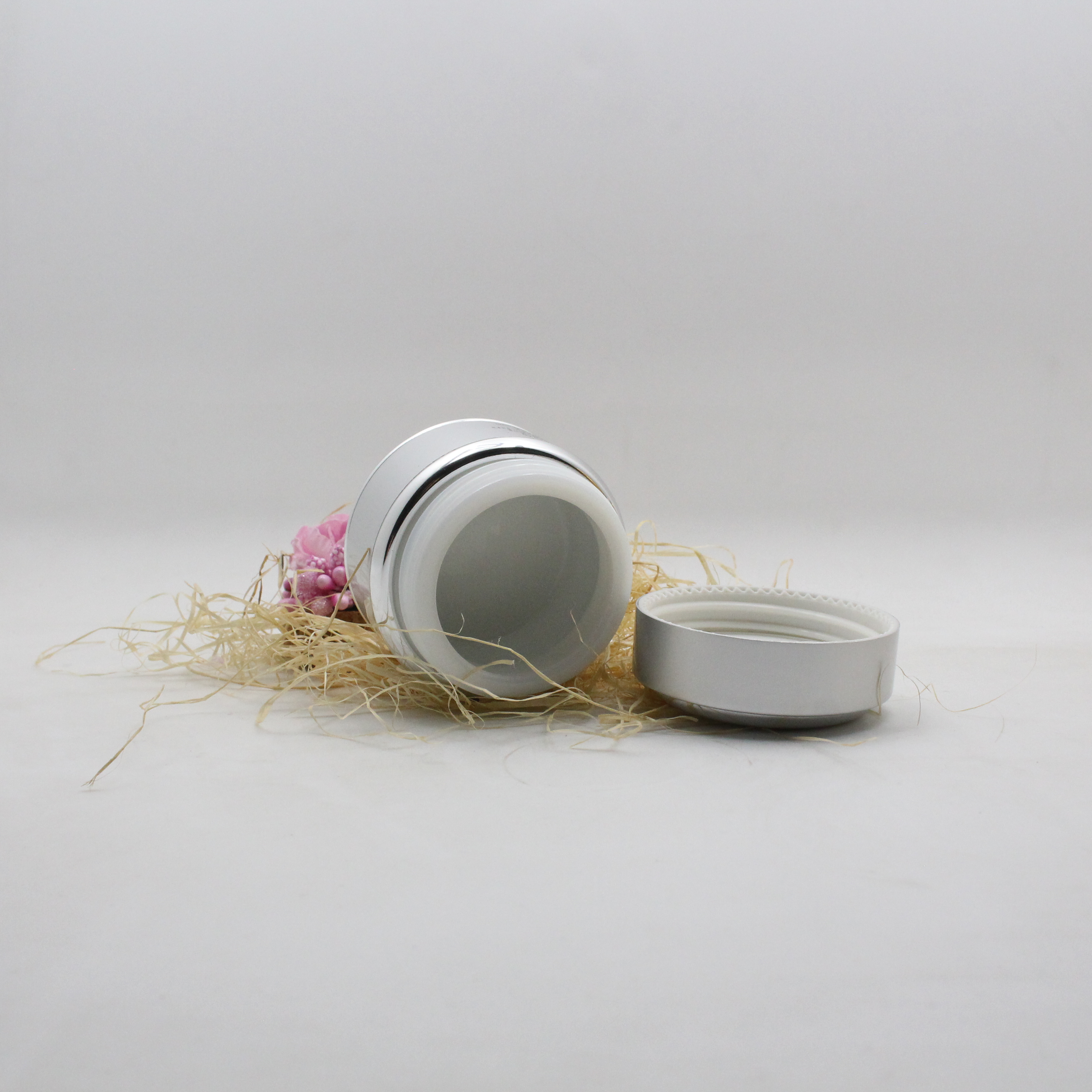 CUSTOM 50G COSMETIC ALUMINUM JAR WITH ceramic CERAMIC WHITEWARE INNER