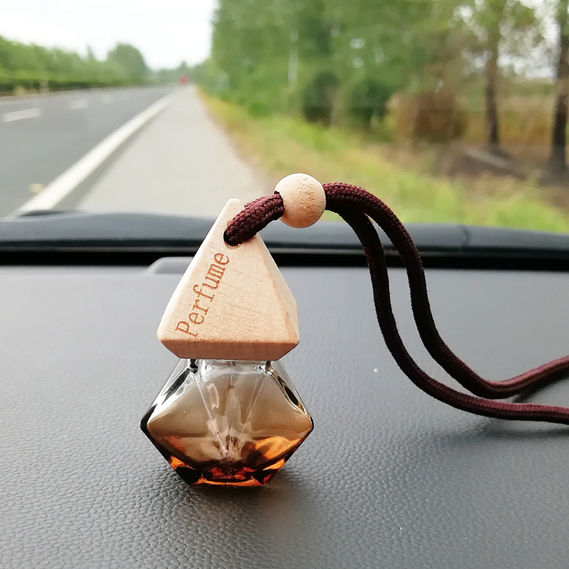 Car Accessories Decoration Air Freshener Diamond Hanging Oud Car Perfume Bottle 10ml for Sale