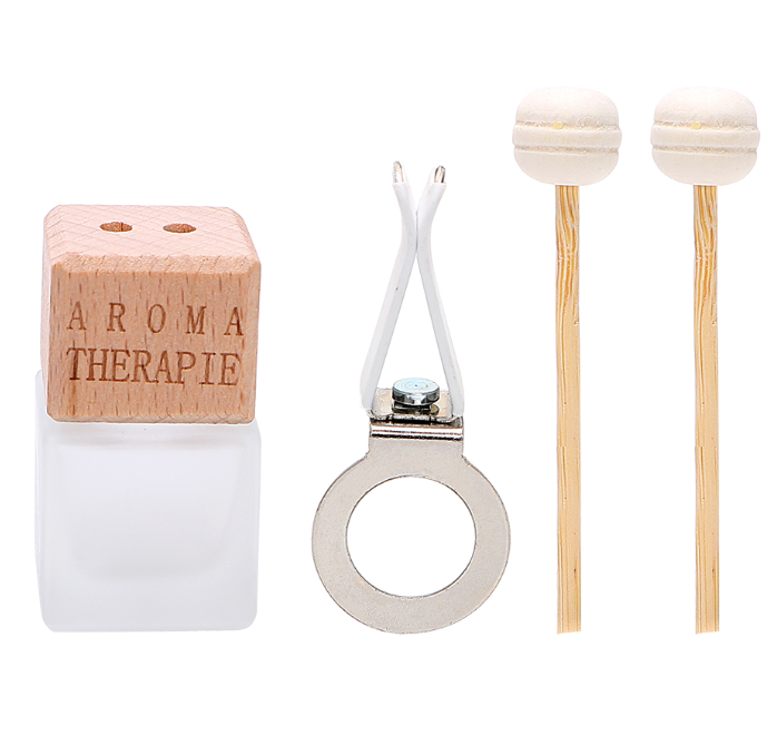 Car Air Freshener Ornament Perfume Bottle Pendant Essential Oils Auto Car Perfume Bottle Hanging Glass Bottle Car-styling