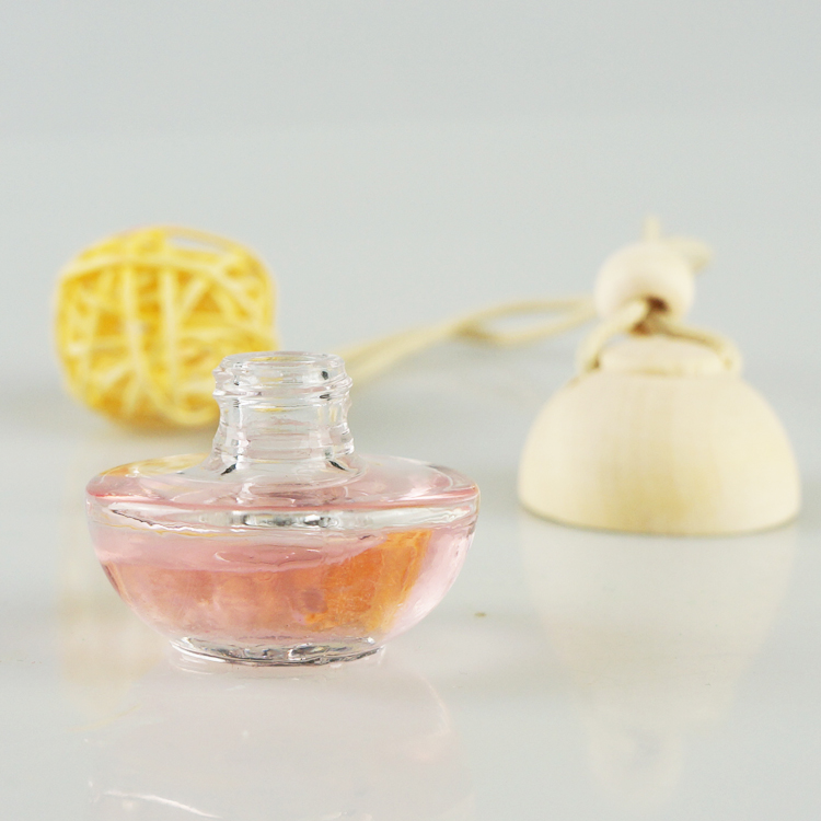 Car Diffuser Glass Bottle with Hanging String Car Decorative Clear Glass Perfume Oil Bottle