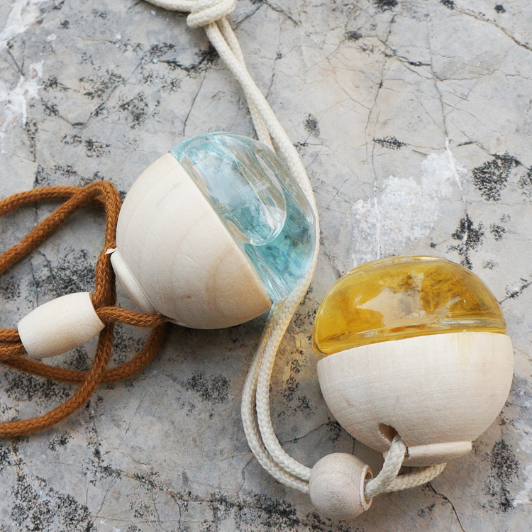 Car Diffuser Glass Bottle with Hanging String Car Decorative Clear Glass Perfume Oil Bottle