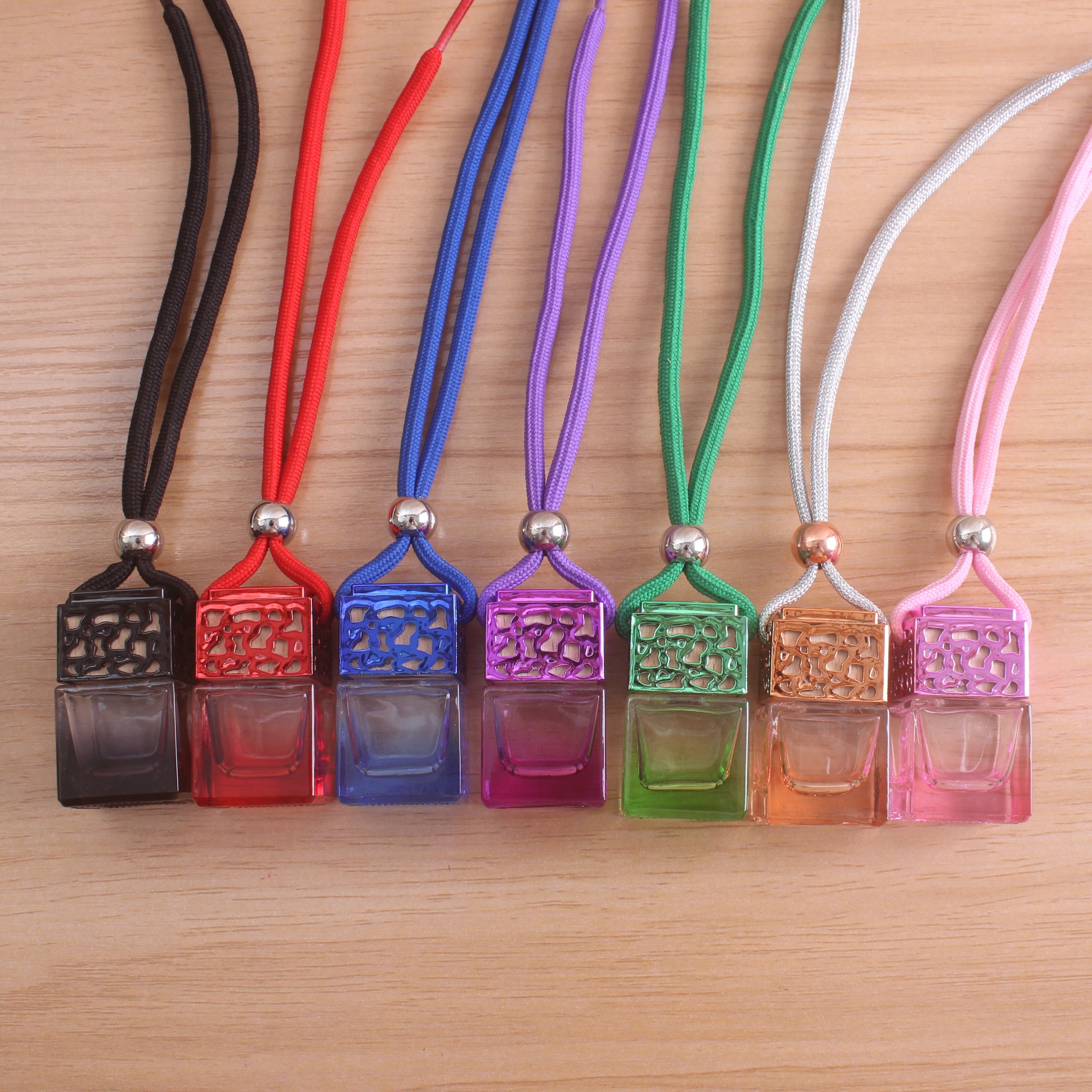 Car perfume bottle square colored glass perfume vial with colored lid hanging car diffuser bottles Ready Stock bottle