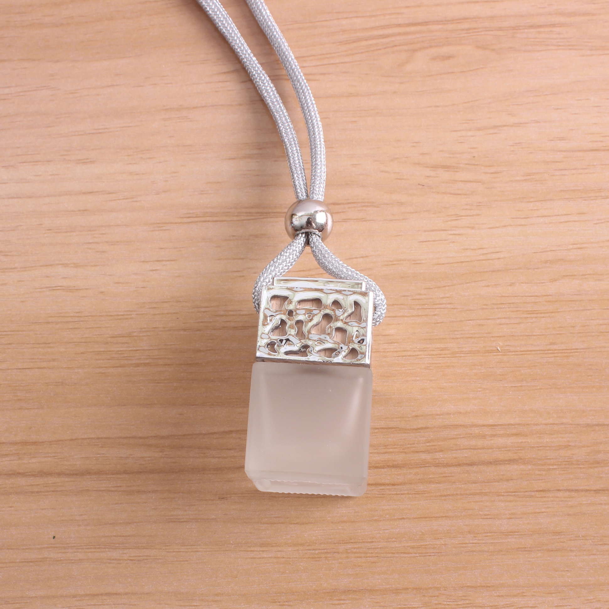 Car perfume bottle square colored glass perfume vial with colored lid hanging car diffuser bottles Ready Stock bottle