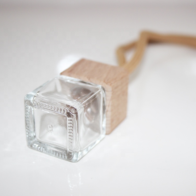 Car-styling Ornament Car Hanging Perfume Bottle For Essential Oils Diffuser Air Freshener Fragrance Empty Glass Square Bottles