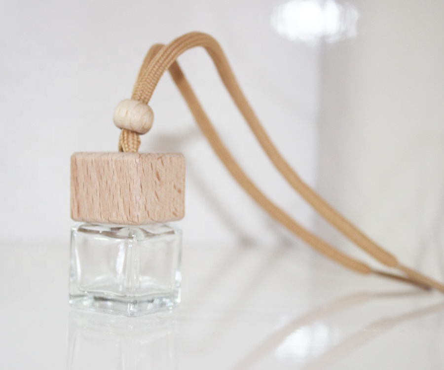 Car-styling Ornament Car Hanging Perfume Bottle For Essential Oils Diffuser Air Freshener Fragrance Empty Glass Square Bottles