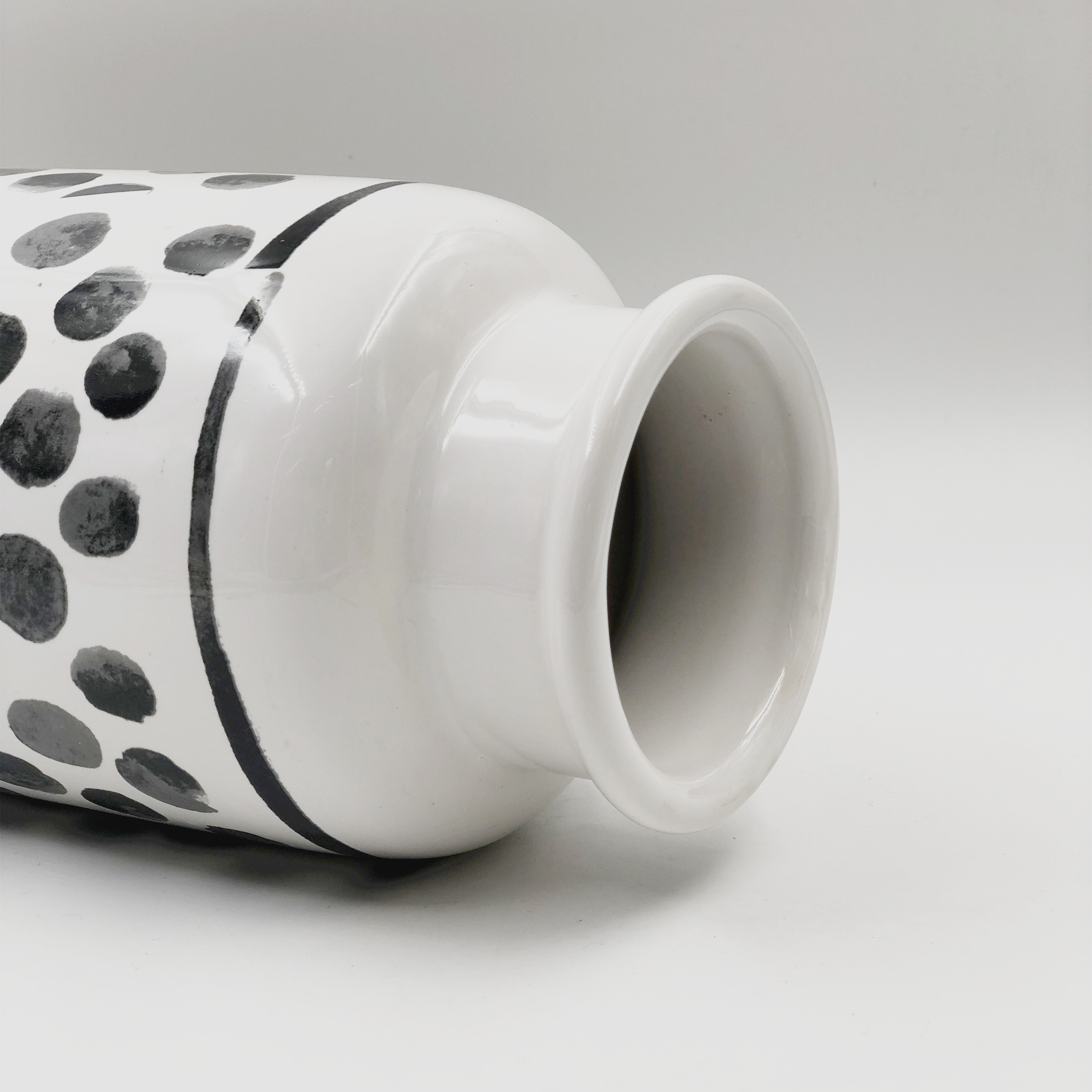 Ceramic Canister Sets Custom Large Home Tea Coffee Canister Bottle Ceramic Food Storage Sugar Jar