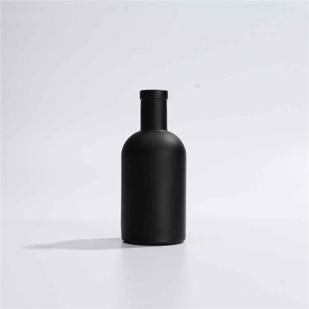 Ceramic Decorative 500ml 750ml Round Vodka Glass bottle For Wine