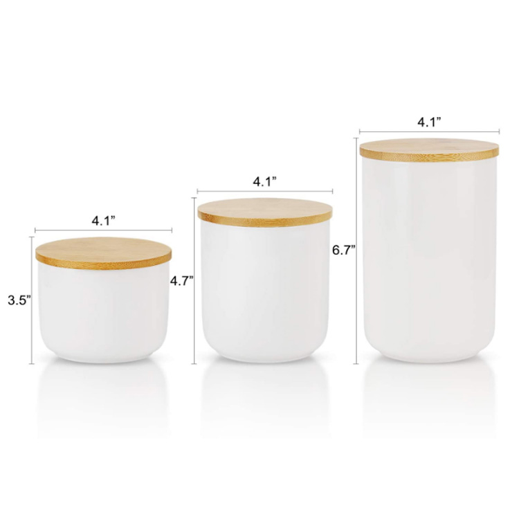 Ceramic food storage tank with wooden cover