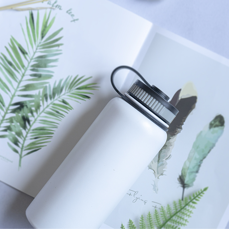 Certified Sport Double Wall Stainless Steel Water Bottle Flask Customized