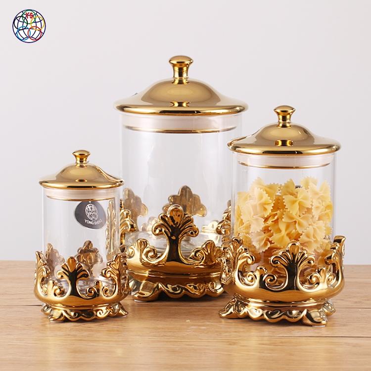 Chaozhou yongsheng unique artistic style gold snacks cookie candy ceramic storage jar for saving food