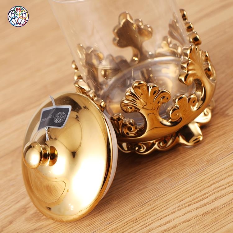 Chaozhou yongsheng unique artistic style gold snacks cookie candy ceramic storage jar for saving food