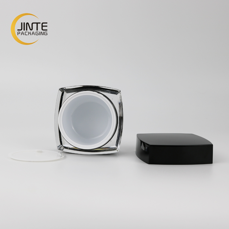 Characteristic Square Cosmetic Acrylic Jar With black PP Liner And Shiny black Lid