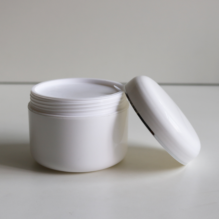 Cheap Empty 100ml 150ml 200ml 250ml White PP Double Wall Cream Jar With Gold Rim Decoration