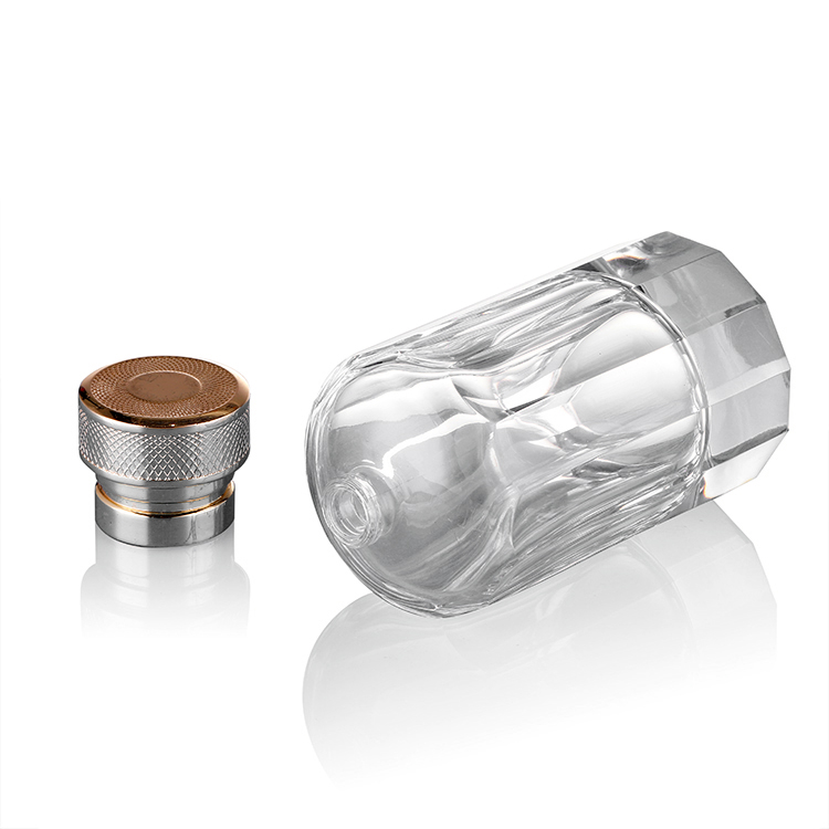 Cheap Factory Price 30ml empty spray bottles 100ml simple perfume bottle with BOM/One-stop service