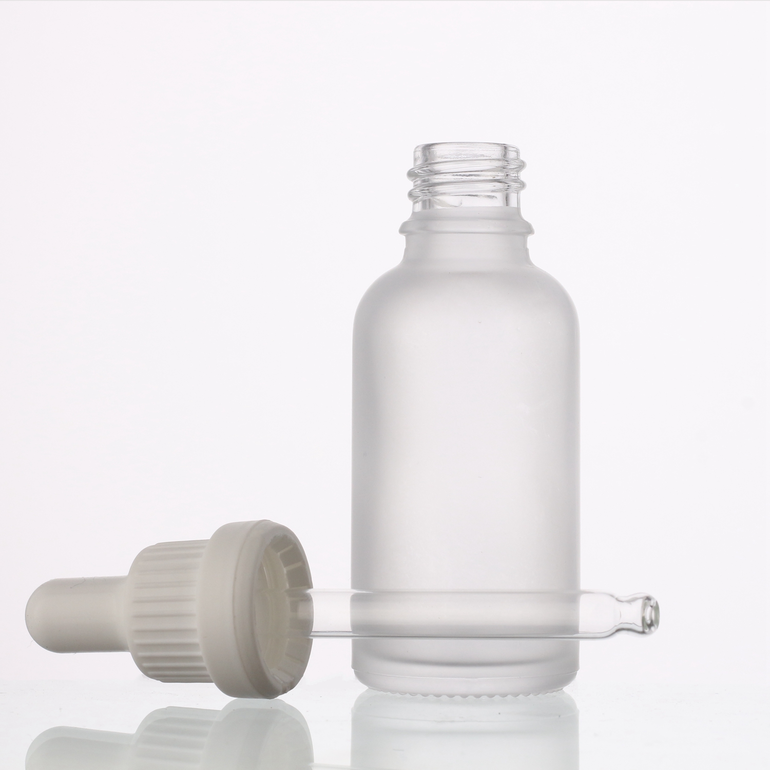 Cheap Price 15 ml 20 ml 30 ml 50 ml dropper Essential Wholesale Glass Oil Dropped Oil Bottles
