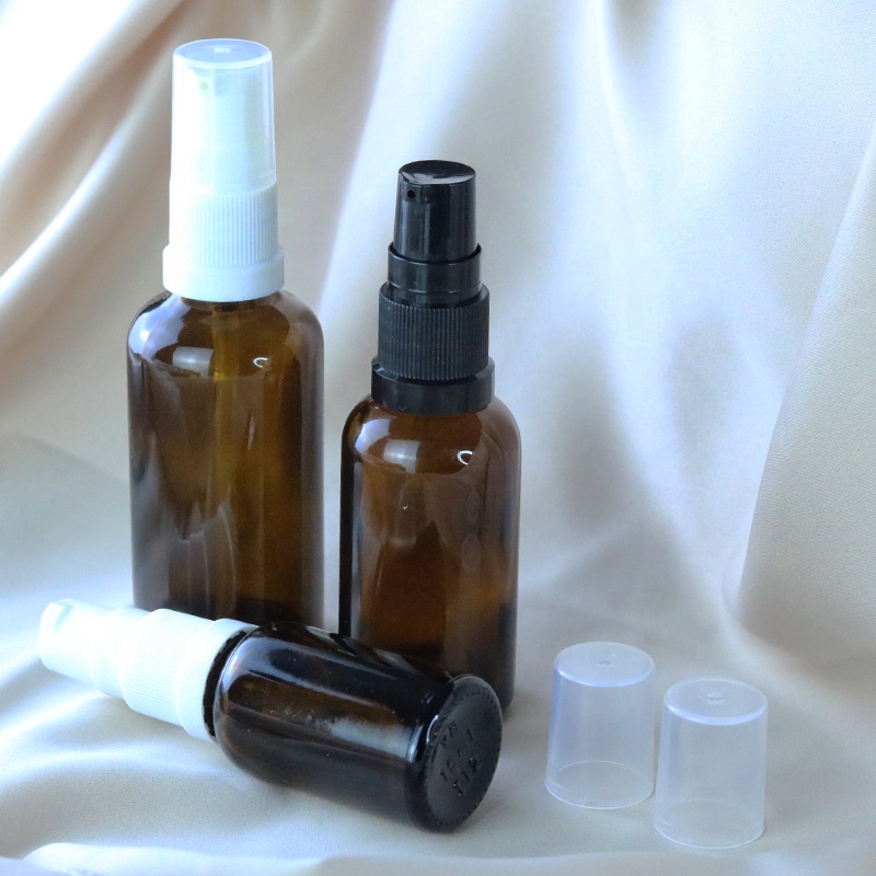 Cheap price 30ml 1oz amber cosmetic serum glass bottle with treatment pump (GRA09)