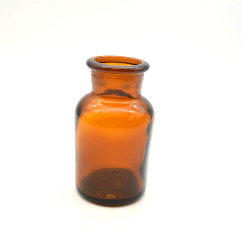 Chemical Laboratory glass reagent bottles with Dropper Experiment bottle in amber