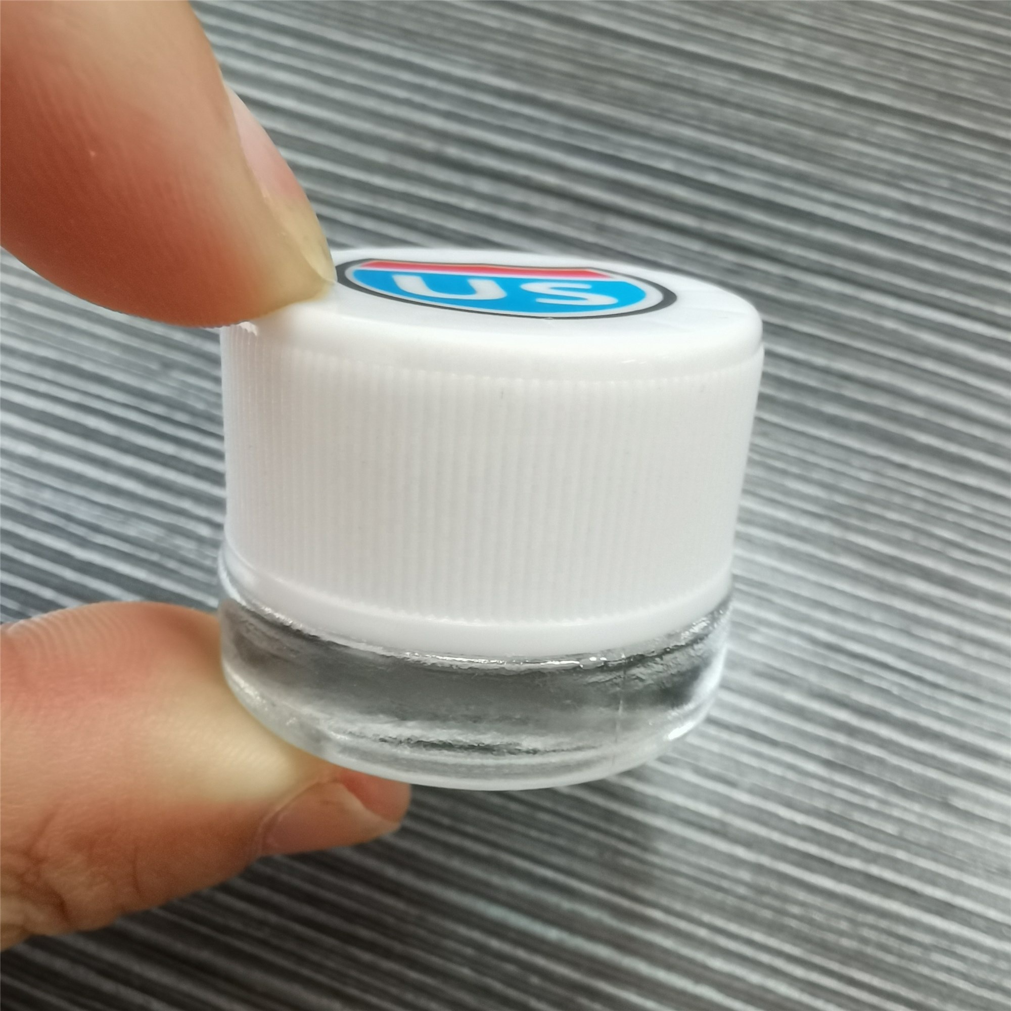 Child Proof 5ml 7ml 9ml Child Resistant Glass jars With Printing On Lid