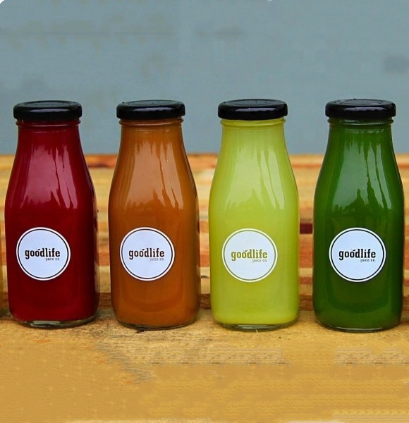 China 250ml new design french fresh square juice glass bottle with metal lid