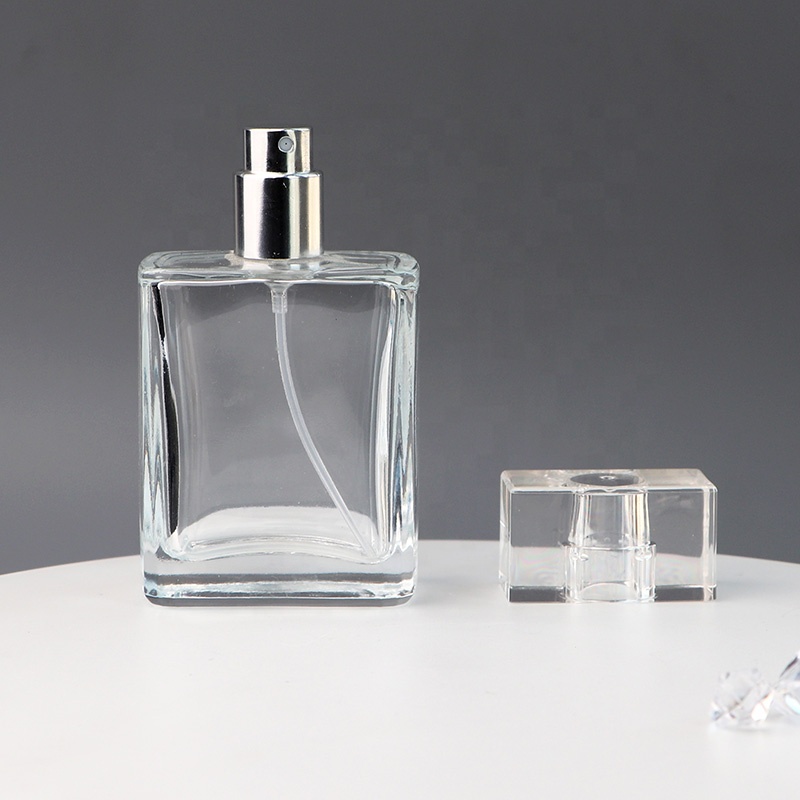 China Cosmetics Empty Square Perfume Glass Bottle 50ml Supplier