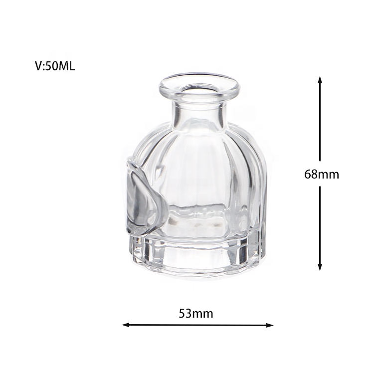 China Designer Round Luxury Clear Glass OEM Custom Logo Essential Oil Diffuser Bottle 50 ml
