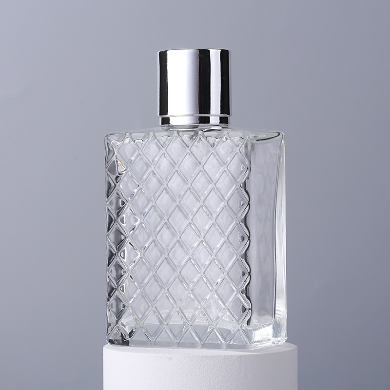 China Empty Square Luxury Car Perfume Bottle 100ml Glass