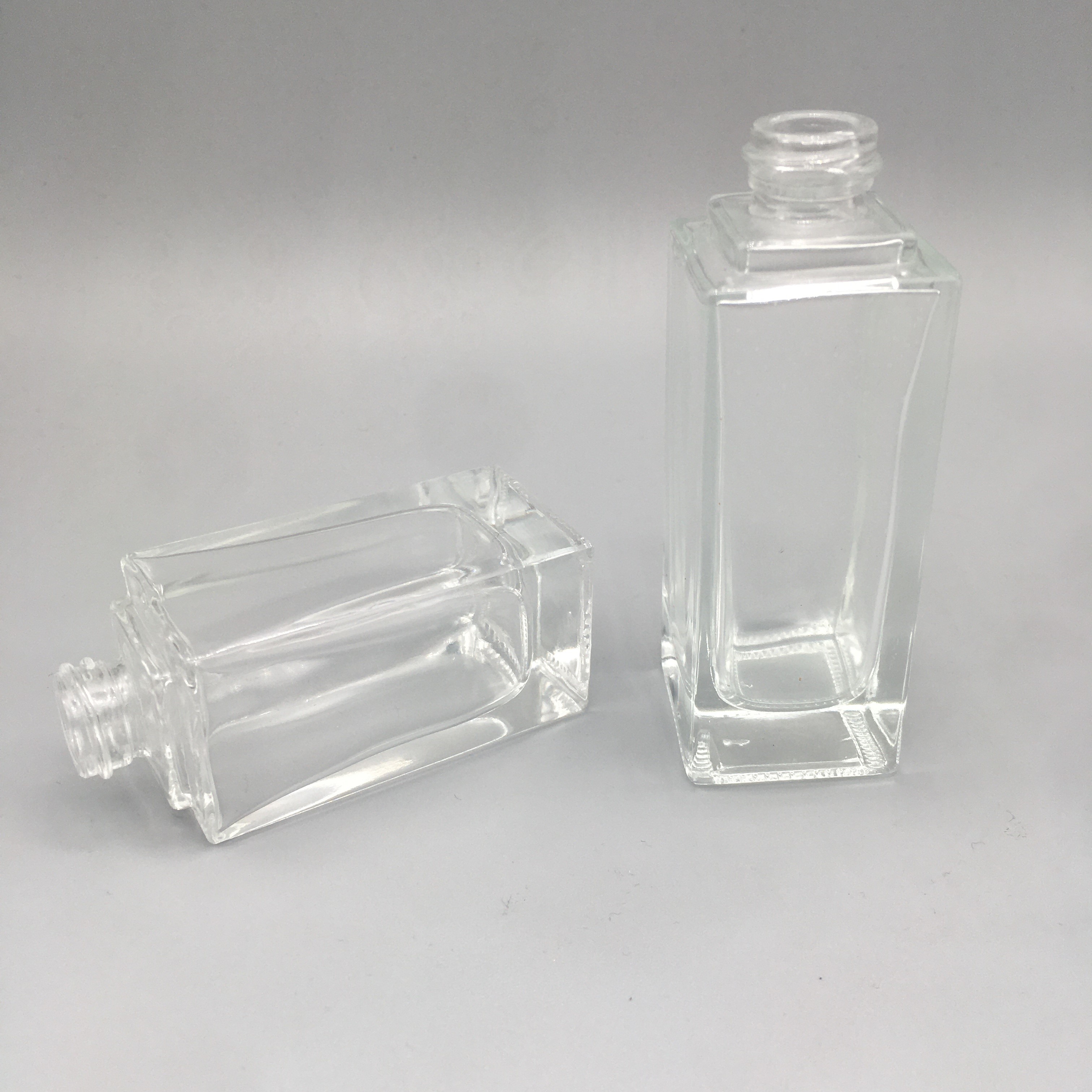 China Factory 30 Ml Foundation Glass Pump Bottle Frosted Double Layer Glass Bottle