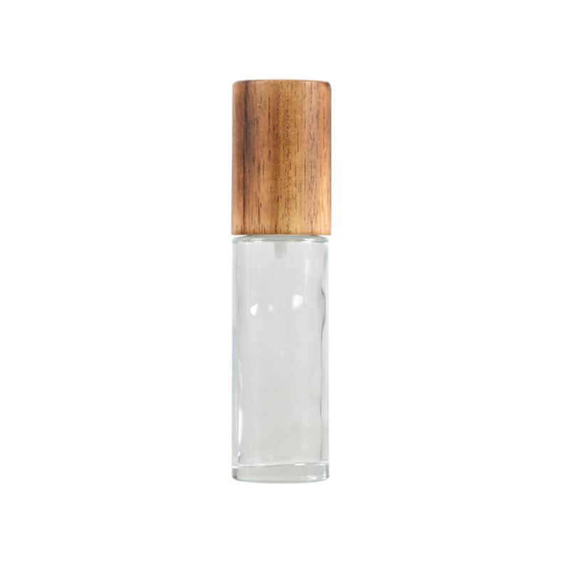 China Factory 30Ml Glass Essential Oil Bottle With Bamboo Cap