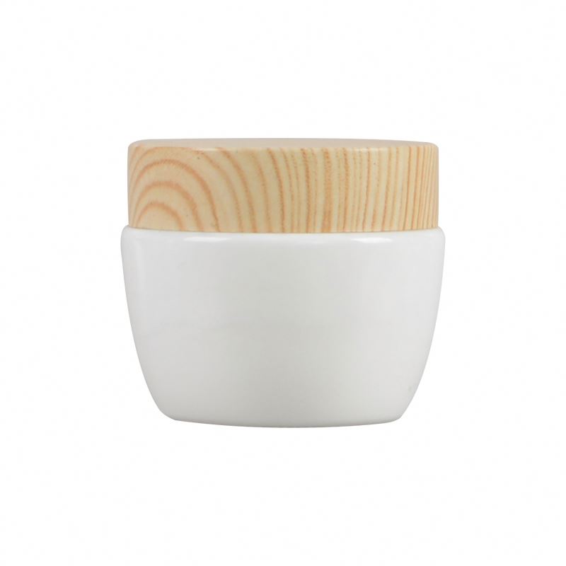 China Factory 30Ml Glass Essential Oil Bottle With Bamboo Cap