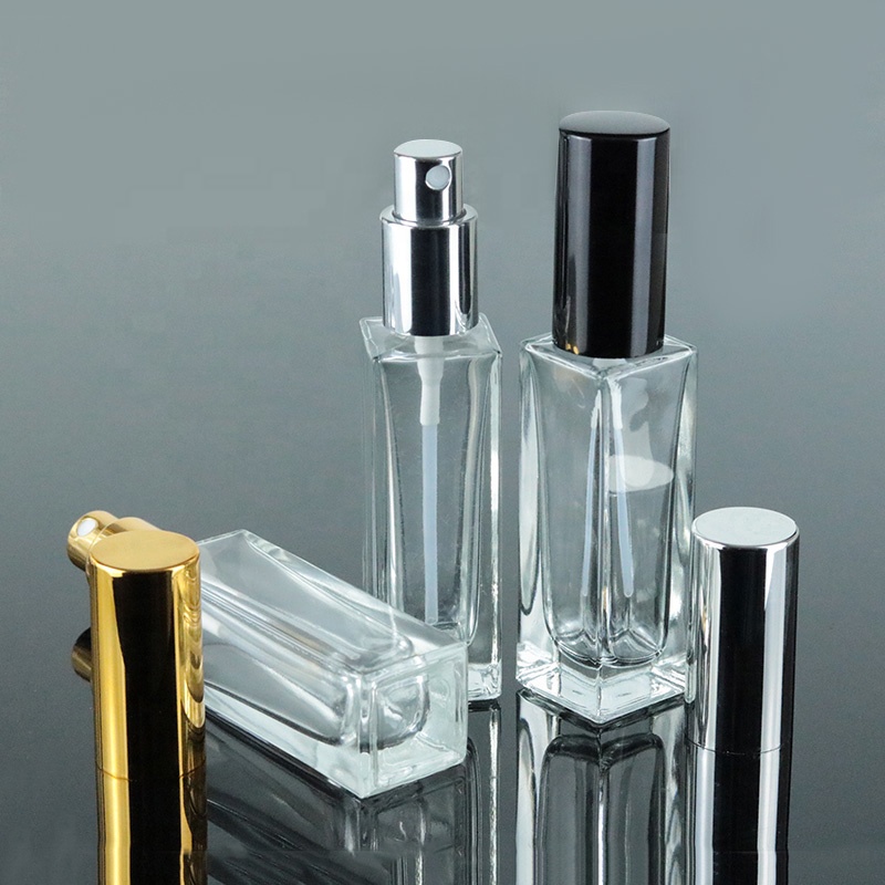 China Factory 30ml 50ml 100ml Clear Square Perfume Glass Bottle with Aluminum Gold Silver Spray (GSA21)