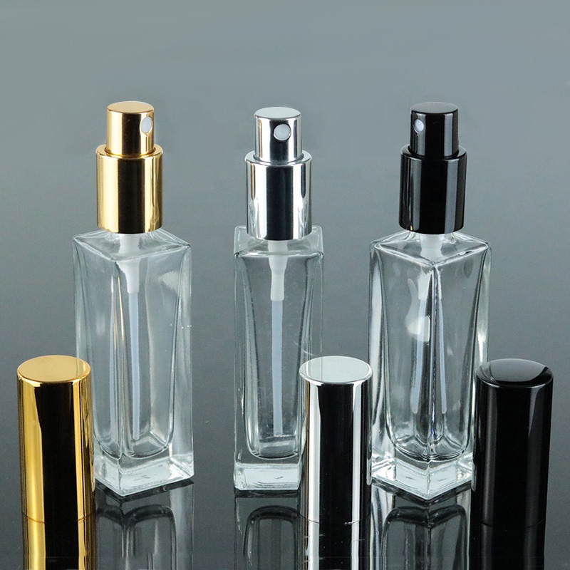 China Factory 30ml 50ml 100ml Clear Square Perfume Glass Bottle with Aluminum Gold Silver Spray (GSA21)