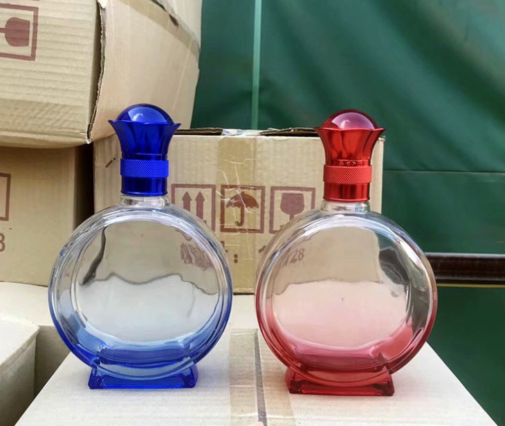 China Factory Cheap Price Empty Glass Spirit Bottle