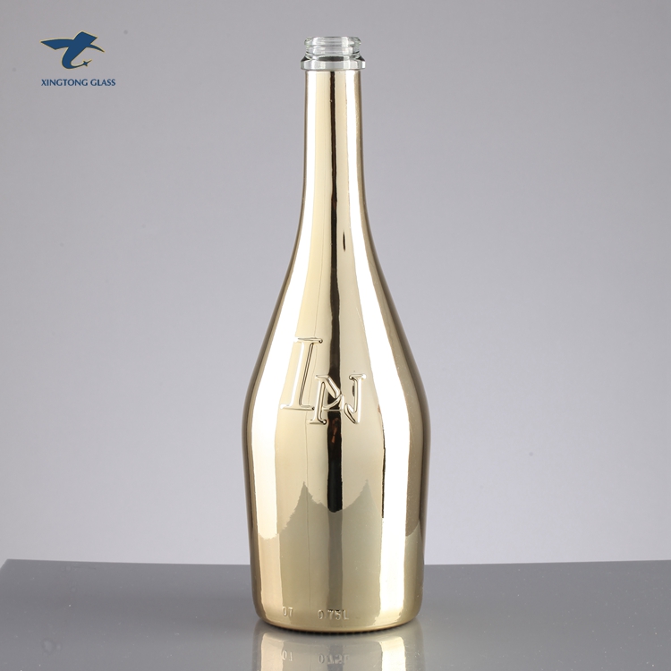 China Factory Custom Gold Champagne Glass Bottles With Plastic Cap