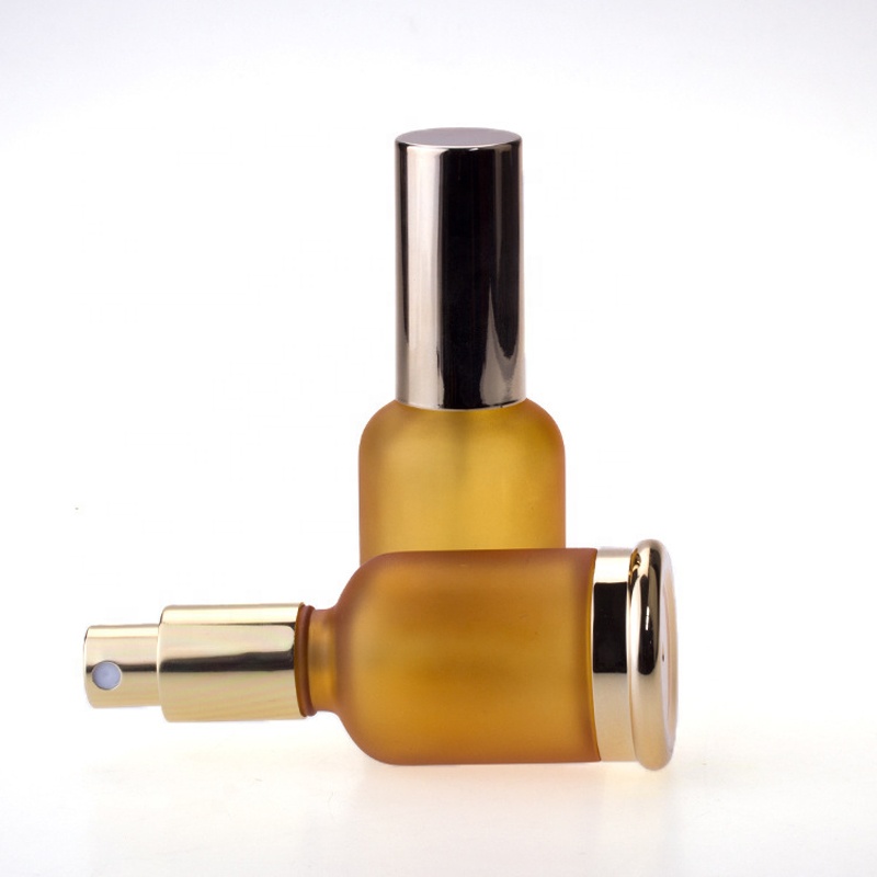 China Factory Luxury Gold Frosted Glass Essential Oil Dropper Bottle