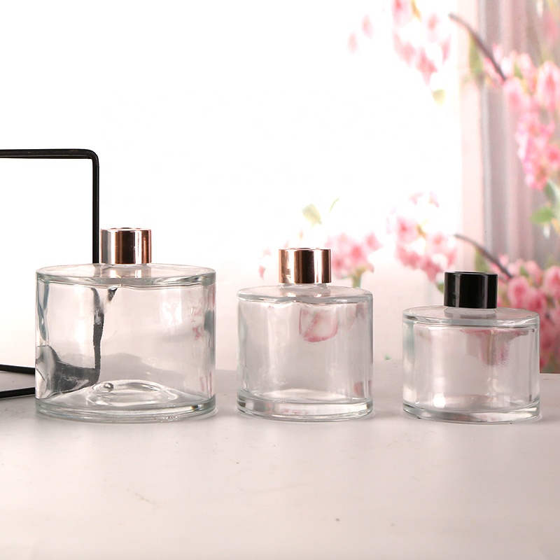 China Factory Round Empty Reed Diffuser Glass Bottle Aroma Diffuser Bottle With Lid