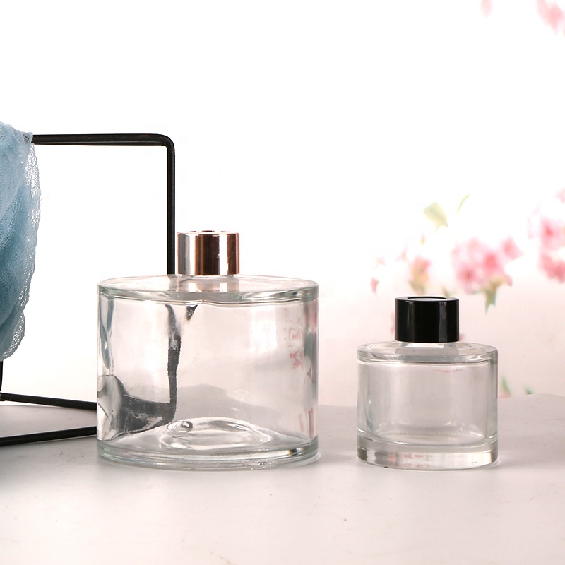 China Factory Round Empty Reed Diffuser Glass Bottle Aroma Diffuser Bottle With Lid