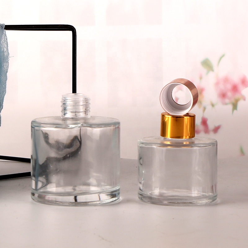China Factory Round Empty Reed Diffuser Glass Bottle Aroma Diffuser Bottle With Lid